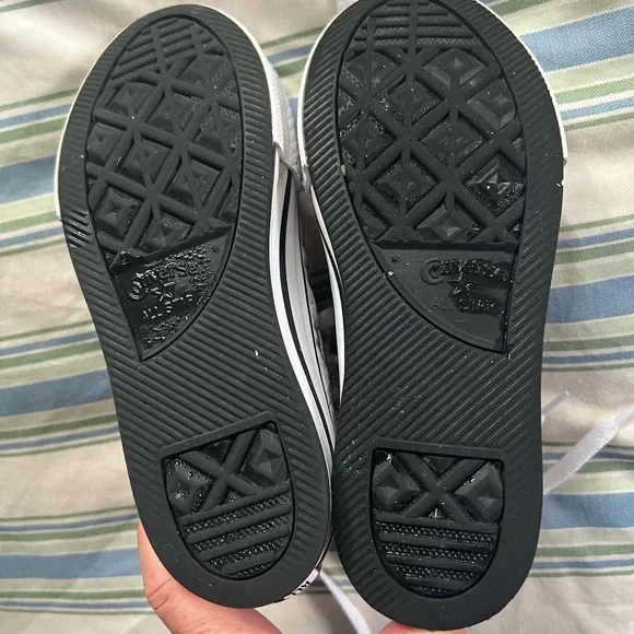 Converse Kids High-Top White and Pink chrome butterflies Floral - Picture 3 of 6